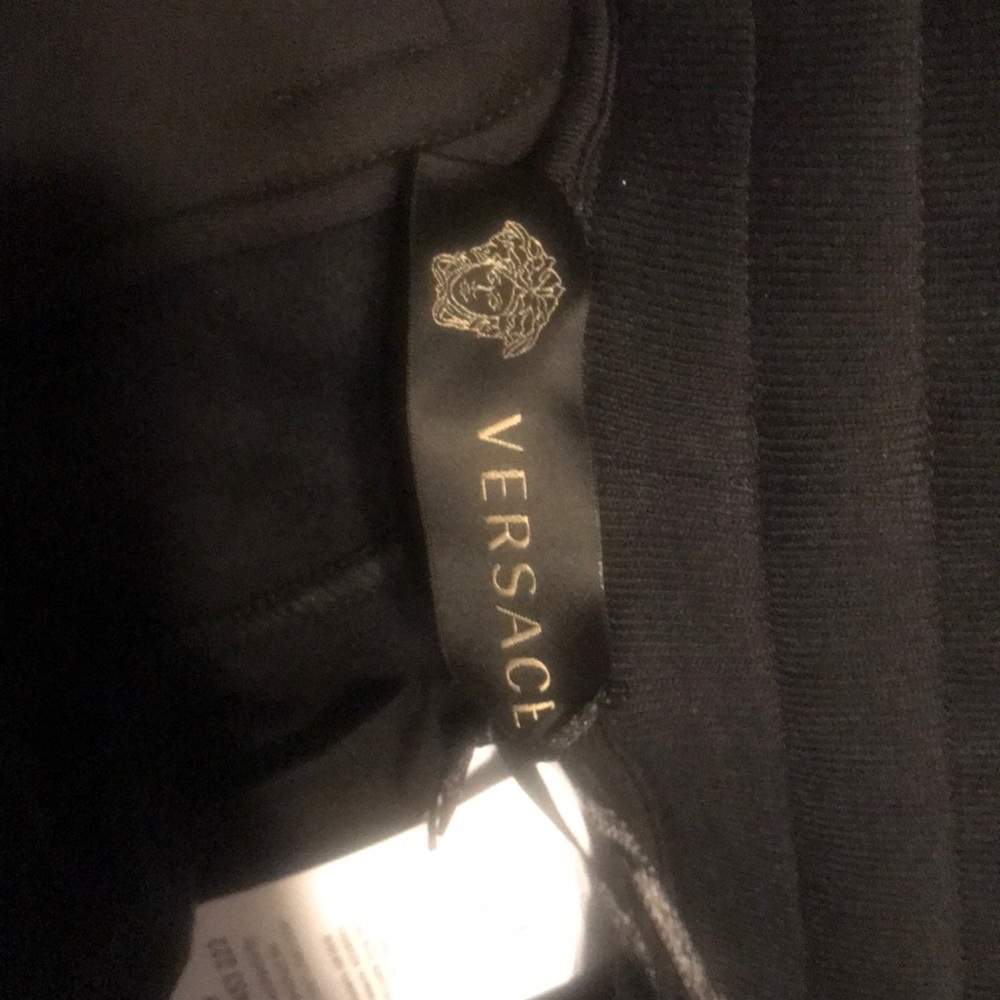 Versace sweatsuit - Picture 7 of 7